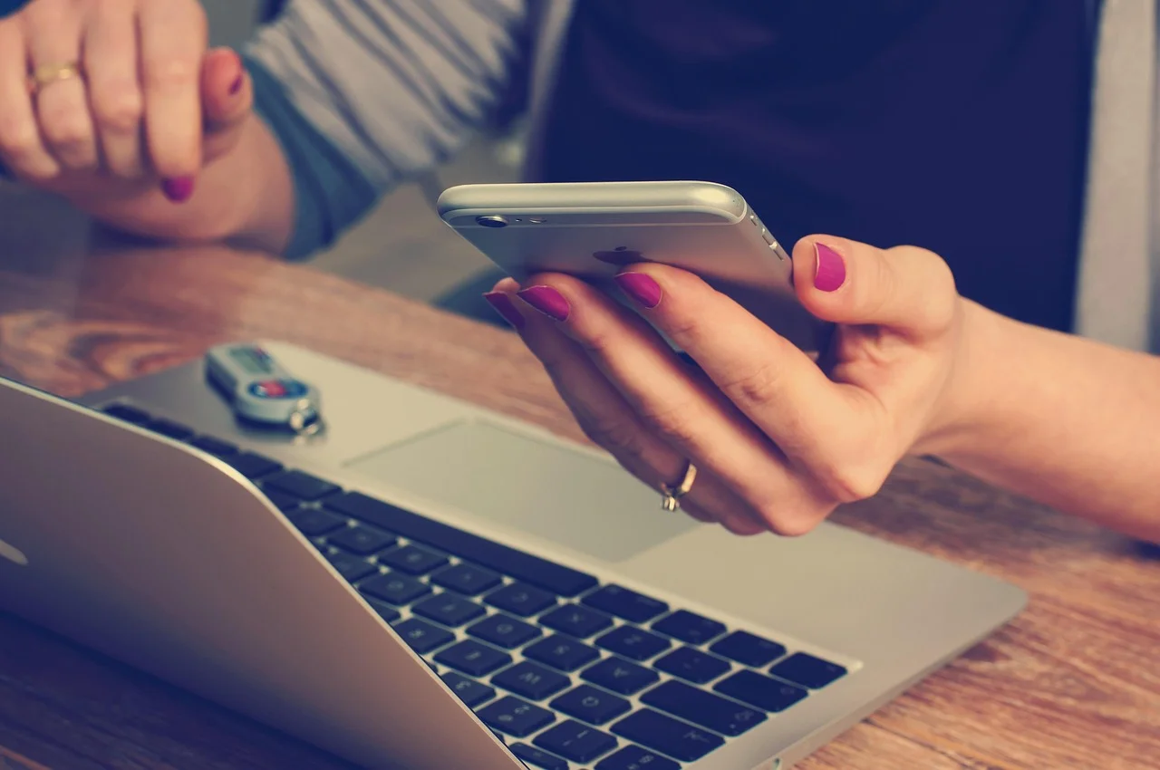 Jak wybrać idealne biuro księgowe online w Łodzi do Twojej firmy